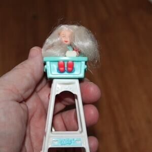 BARBIE MATTEL MCDONALDS HAPPY  MEAL TOY 1998 HIGH CHAIR
